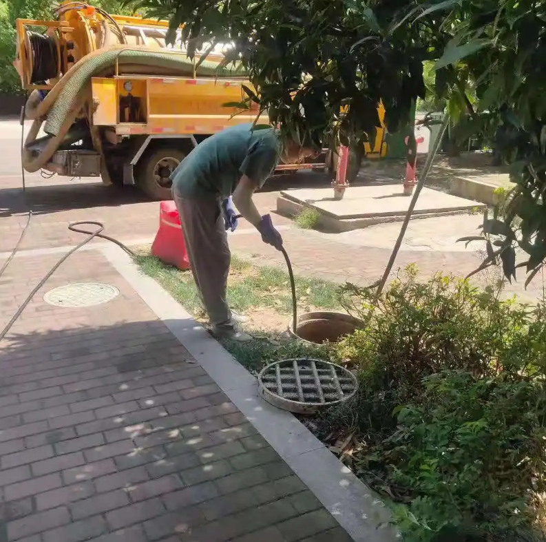 虹口市政排污管道清淤疏通——专业团队，让您全程省心！